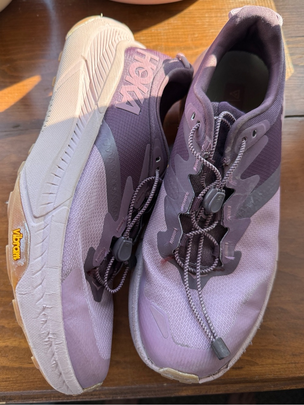 Hoka One One Transport purple tennis shoes
